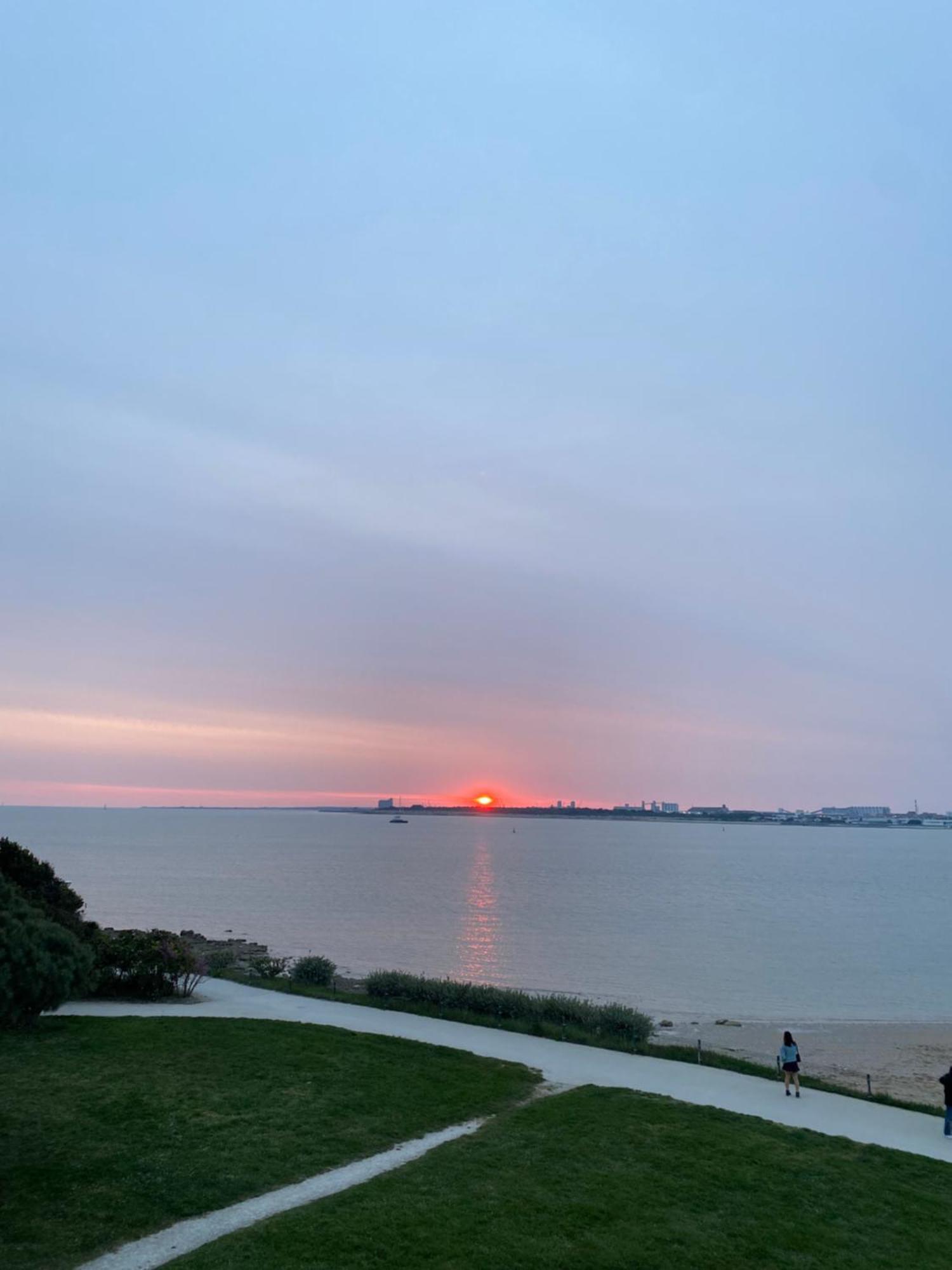 Magnifique Studio La Rochelle Vue Mer Exterior photo